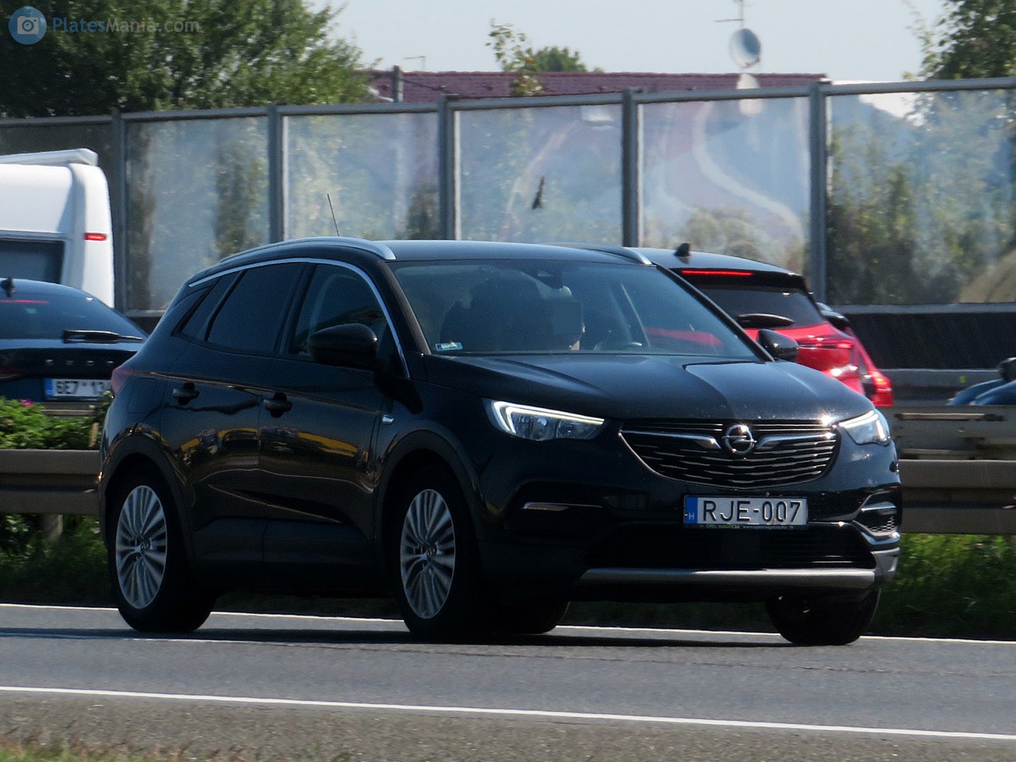 RJE-007, Opel Grandland 1st gen X (A18; P1UO), 2017–2021