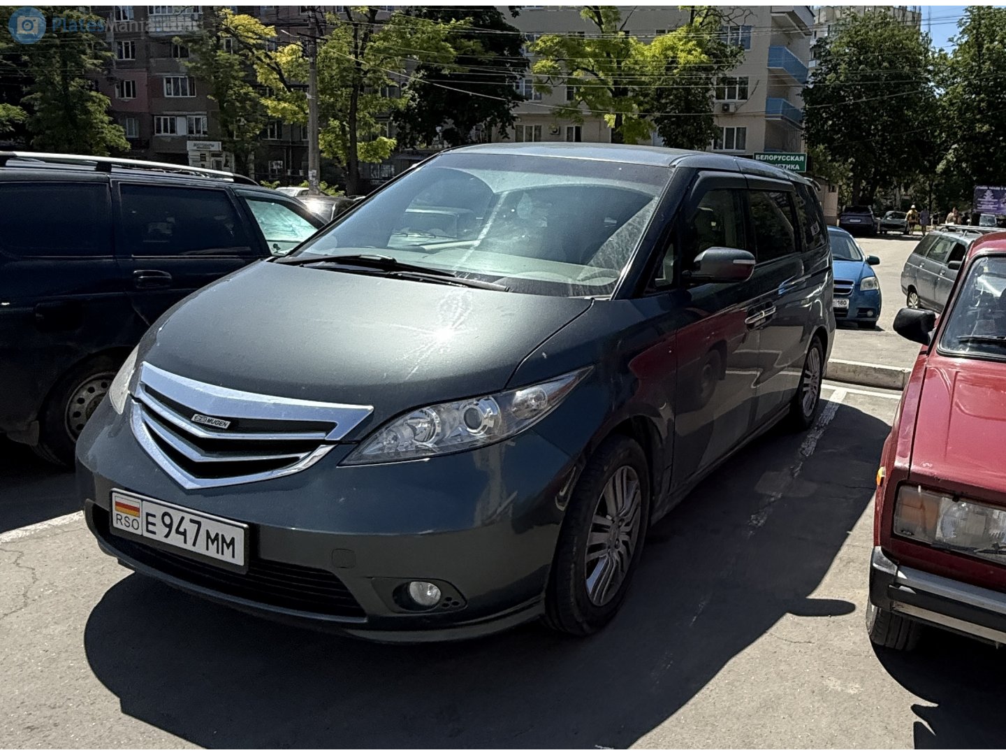 е 947 мм, Honda Elysion 