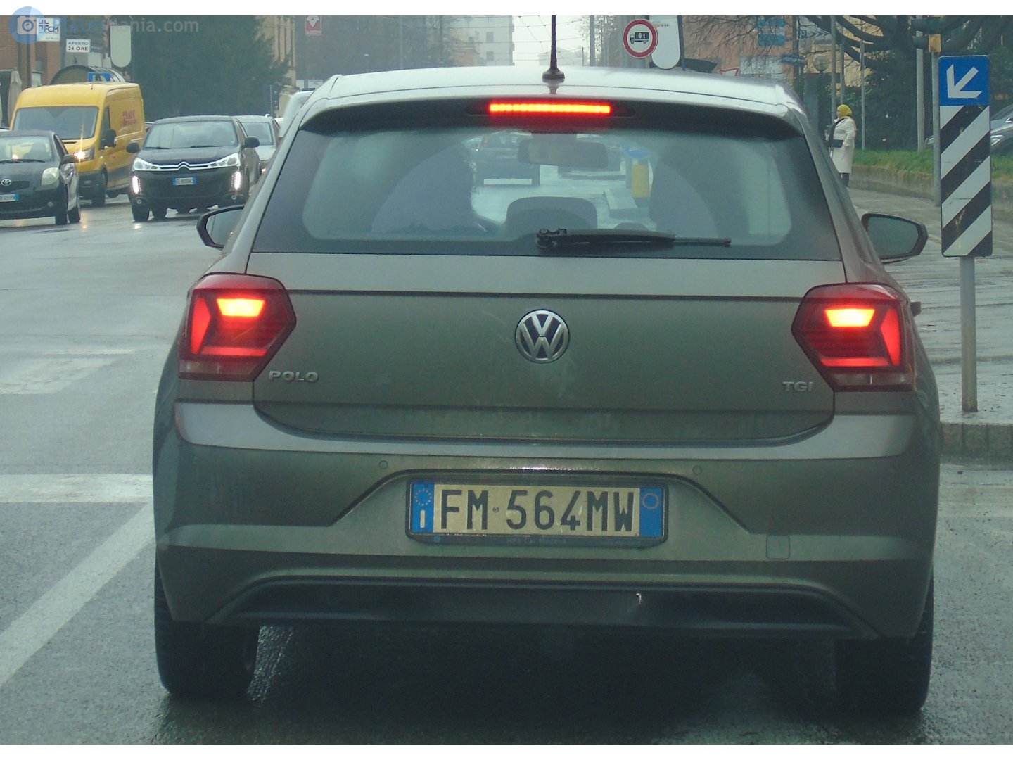 FM 564 MW, Volkswagen Polo 6th gen Hatch (AW/BZ), 2017–2021