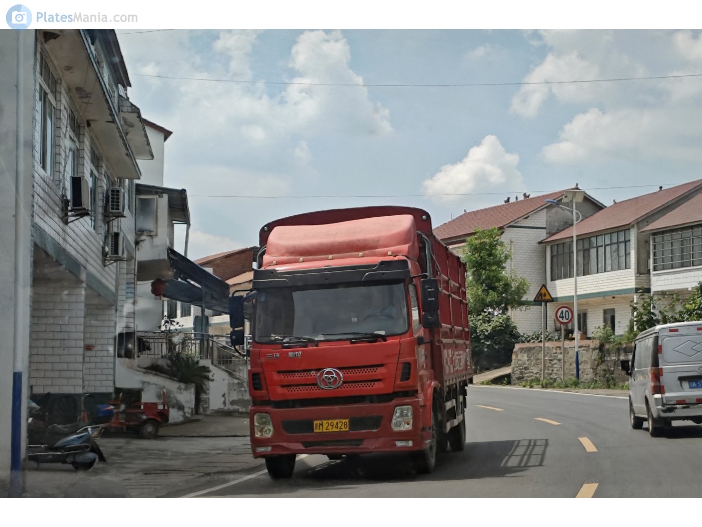 川M·29428, Trucks and buses 