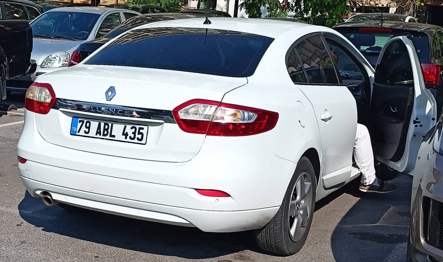 79 ABL 435, Renault Fluence 1st gen (L38), 2009–2020