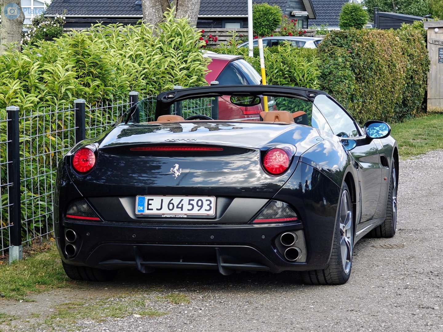 EJ 64593, Ferrari California 