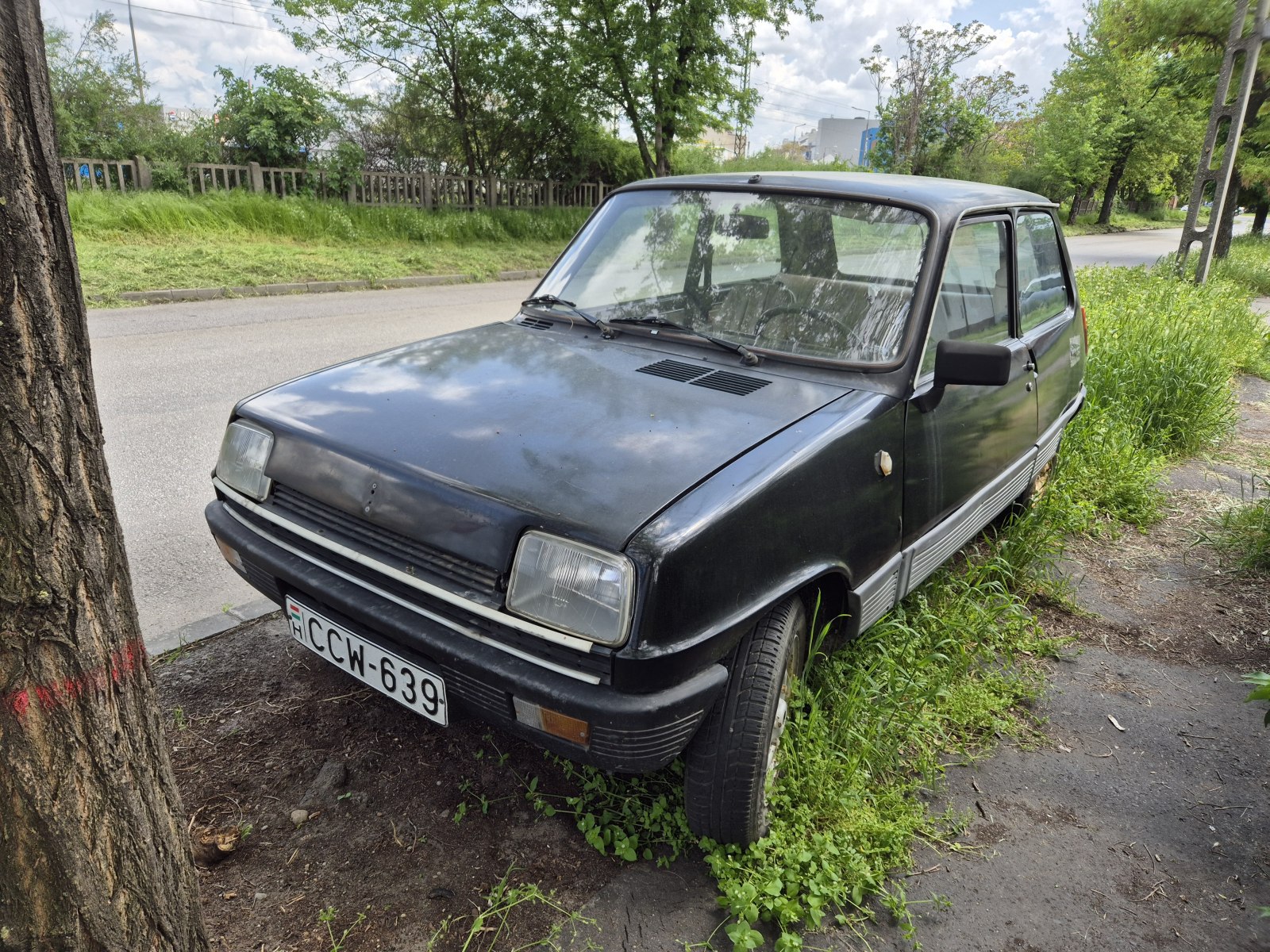 CCW-639, Renault 5 1st gen 3-door Hatch (122), 1972–1985
