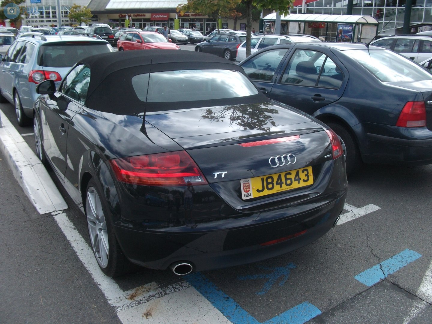 J84643, Audi TT 2nd gen Roadster (8J9), 2007–2014