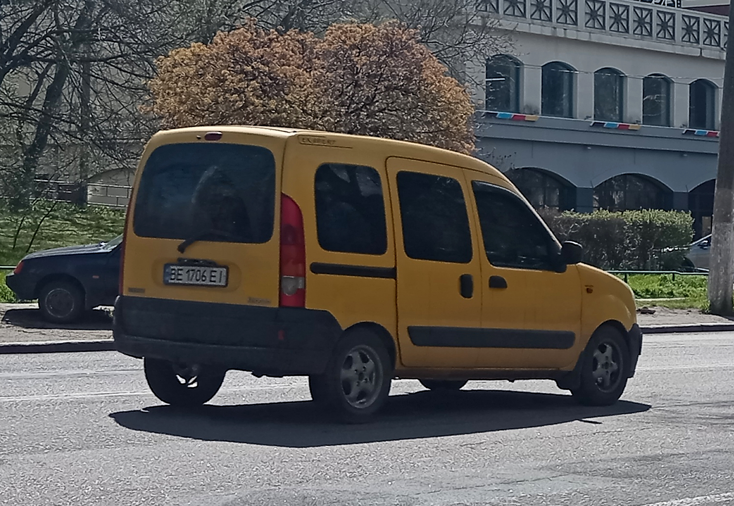 BE 1706 EI, Renault Kangoo 
