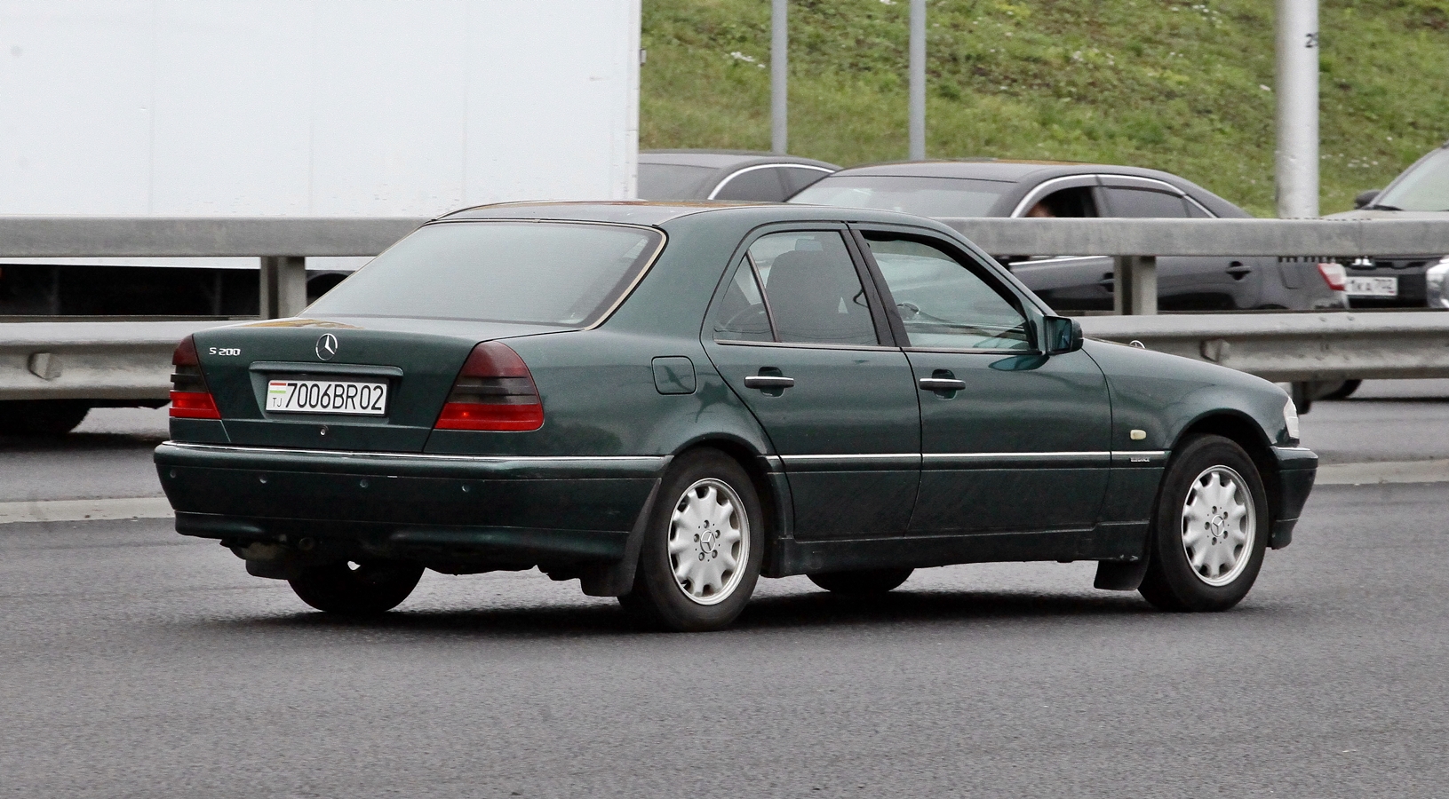 7006BR02, Mercedes-Benz C-Klasse 190 Sedan (W201), 1982–1993