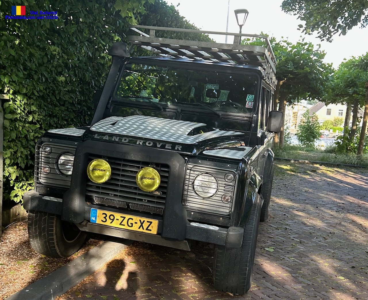 39-ZG-XZ, Land Rover Defender 1st gen 127