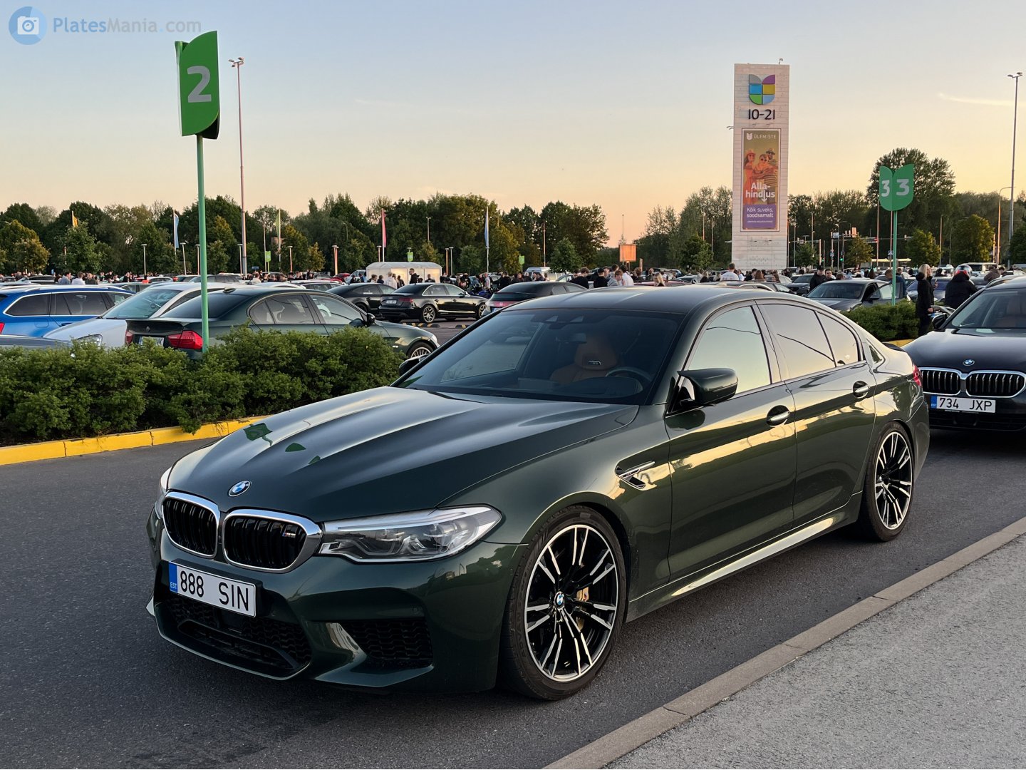 888 SIN, BMW M5 