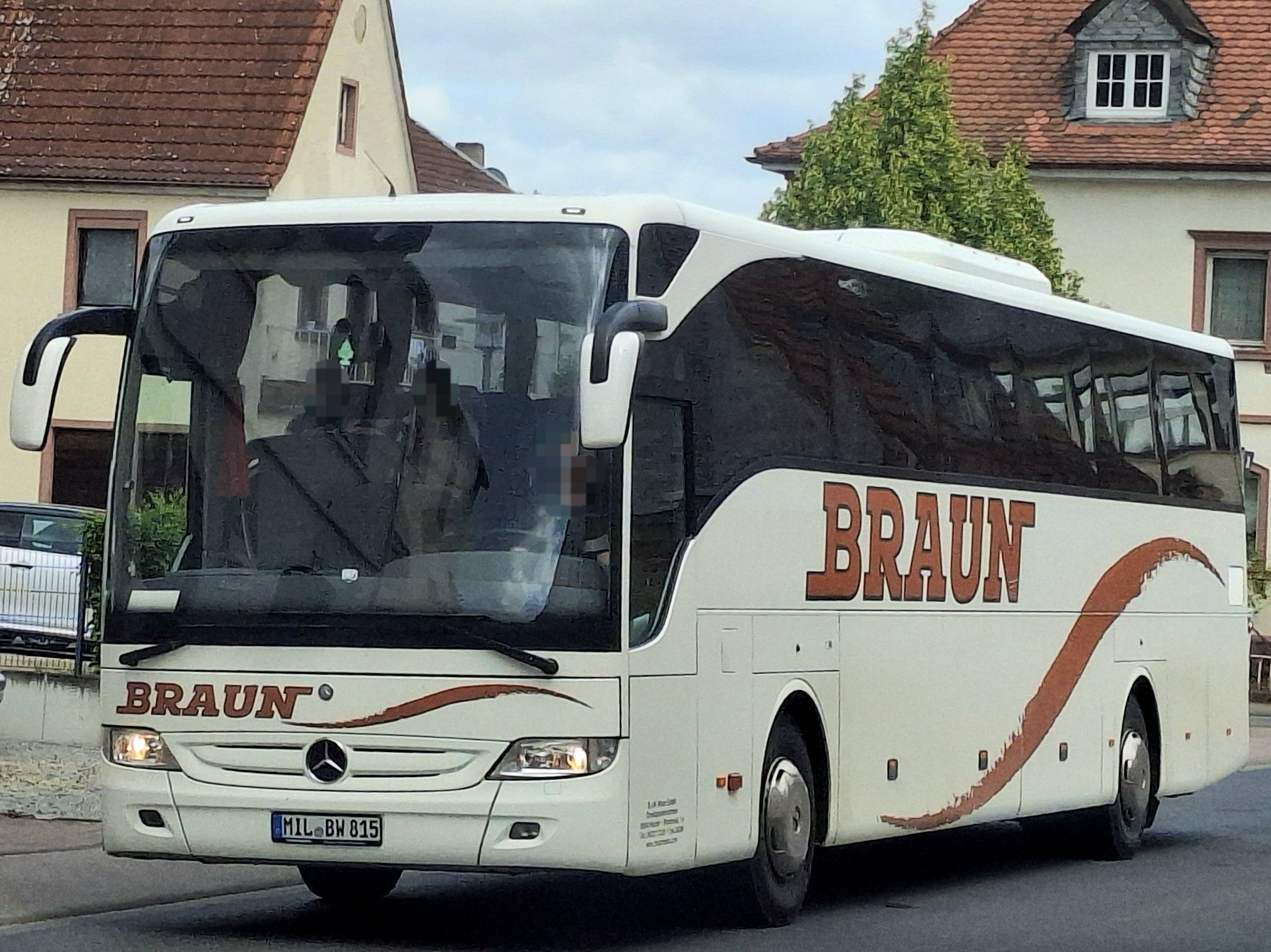 MIL BW 815, Mercedes-Benz Tourismo 