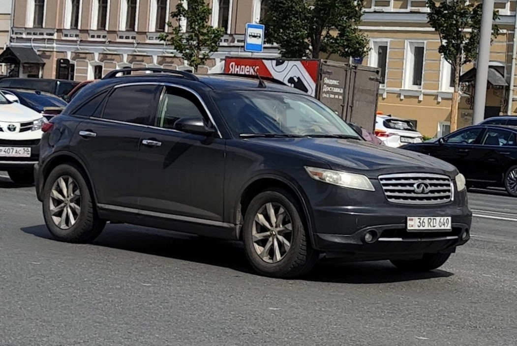 36 RD 649, Infiniti QX70/FX-Series 1st gen FX (S50), 2003–2008