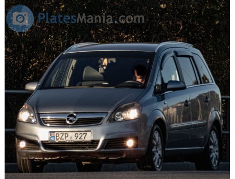 BZP 927, Opel Zafira