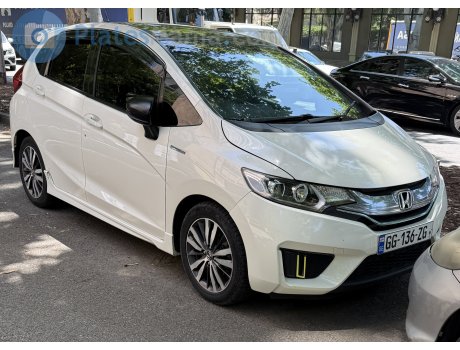 GG-136-ZG, Honda Fit