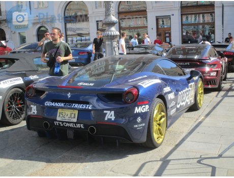 X52-JCA, Ferrari 488
