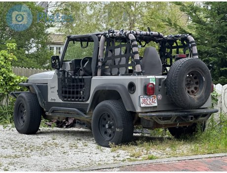 J82-242, Jeep Wrangler