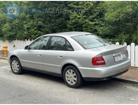 4JGL 59, Audi A4