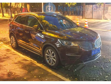 沪B·GB023, Lincoln MKC