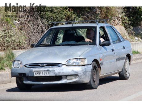 YHB-4157, Ford Escort