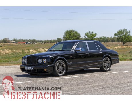 900 SS 01, Bentley Arnage
