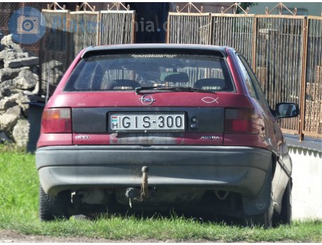 GIS-300, Opel Astra