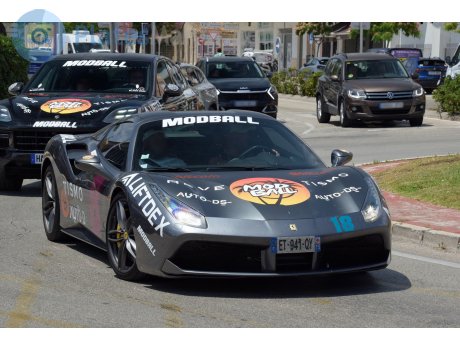 ET-941-QY, Ferrari 488