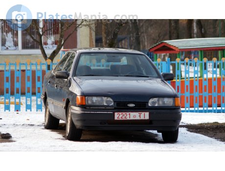 2221 TI, Ford Scorpio