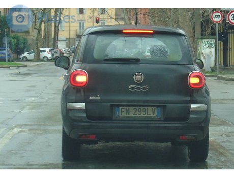 FN 299 LV, FIAT 500L