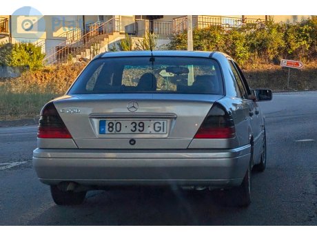80-39-GI, Mercedes-Benz C-Klasse