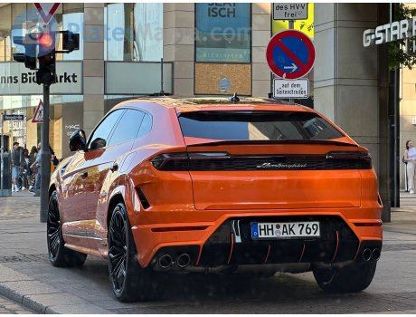 HH AK 769, Lamborghini Urus