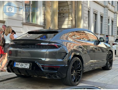 HH AN 371, Lamborghini Urus