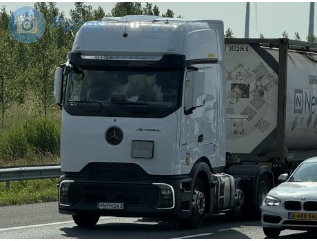 NYH 243, Mercedes-Benz Actros