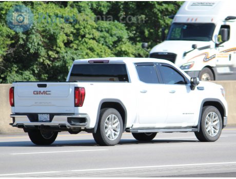 3072447 B, GMC Sierra