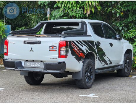 SK 2555 C, Mitsubishi Triton