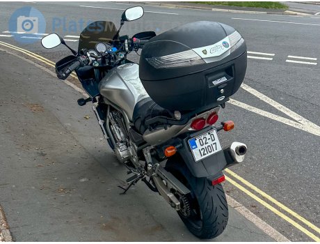 02-D-121017, Yamaha FZ