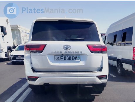 01 F 888 QA, Toyota Land Cruiser