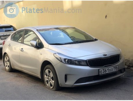 е361хо198, Kia Cerato