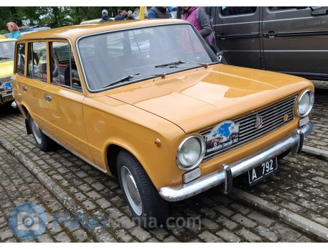 A 792, Lada (VAZ) 2102