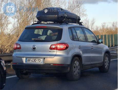 AV-430-YD, Volkswagen Tiguan