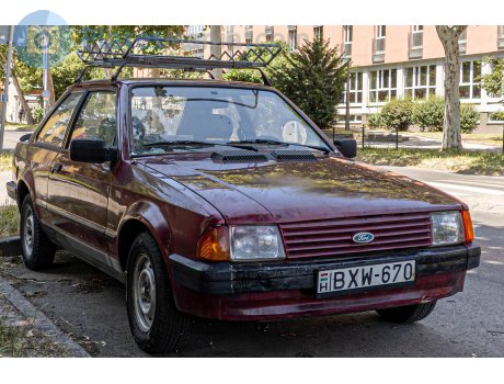 BXW-670, Ford Escort