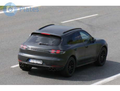 KRA 0070W, Porsche Macan