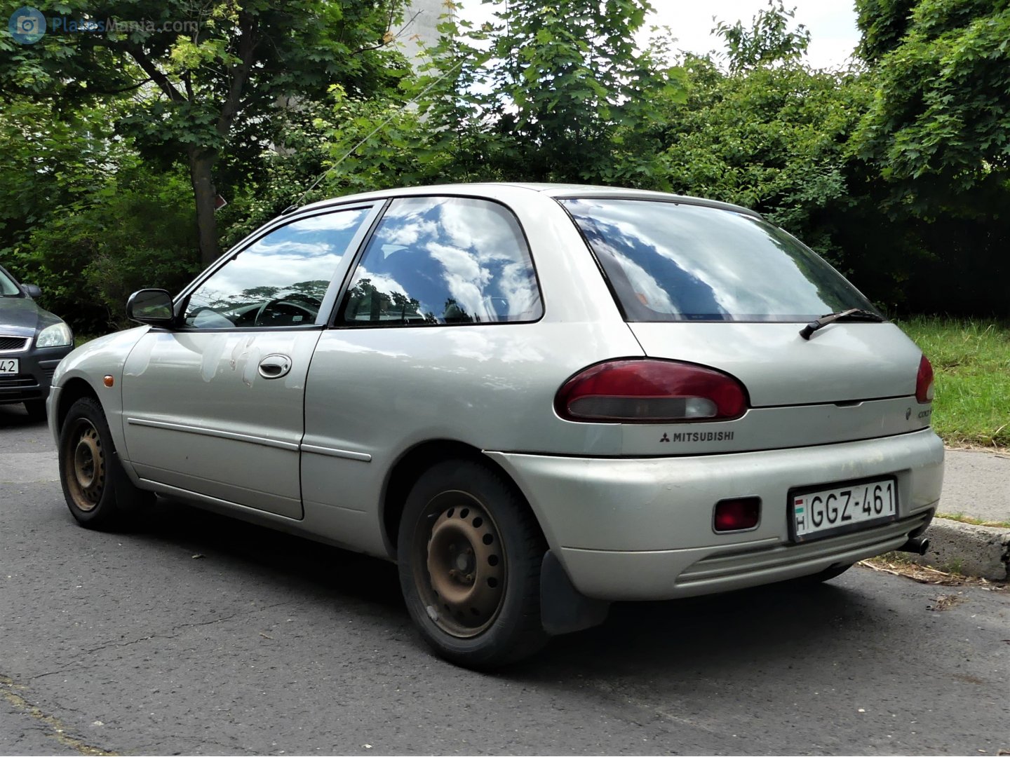 GGZ-461, Mitsubishi Colt 6th gen (CAO), 1992–1996