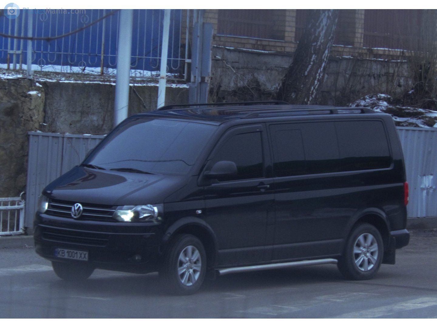 KB 1001 XX, Volkswagen Multivan 