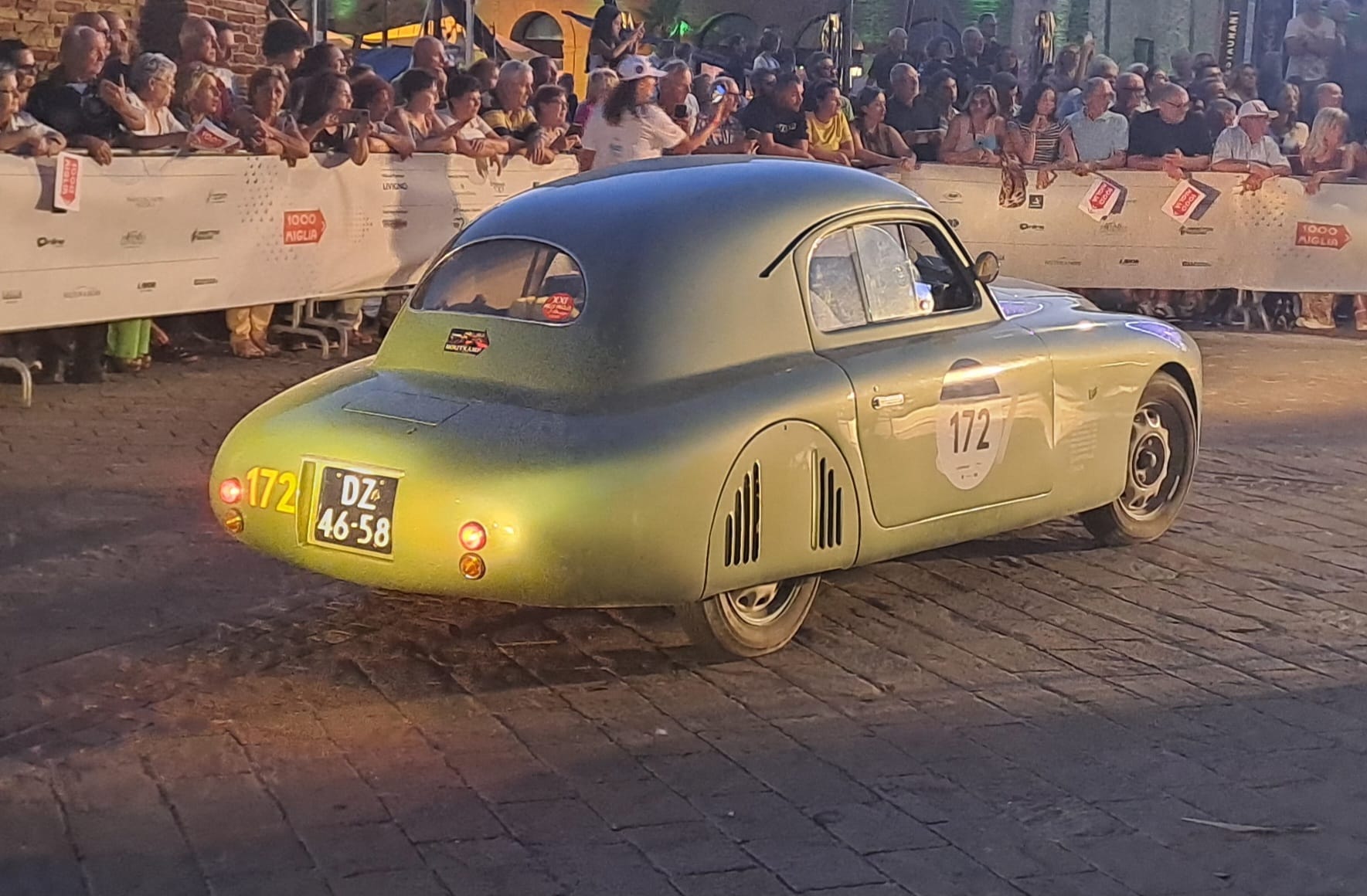 DZ-46-58, FIAT 1100 