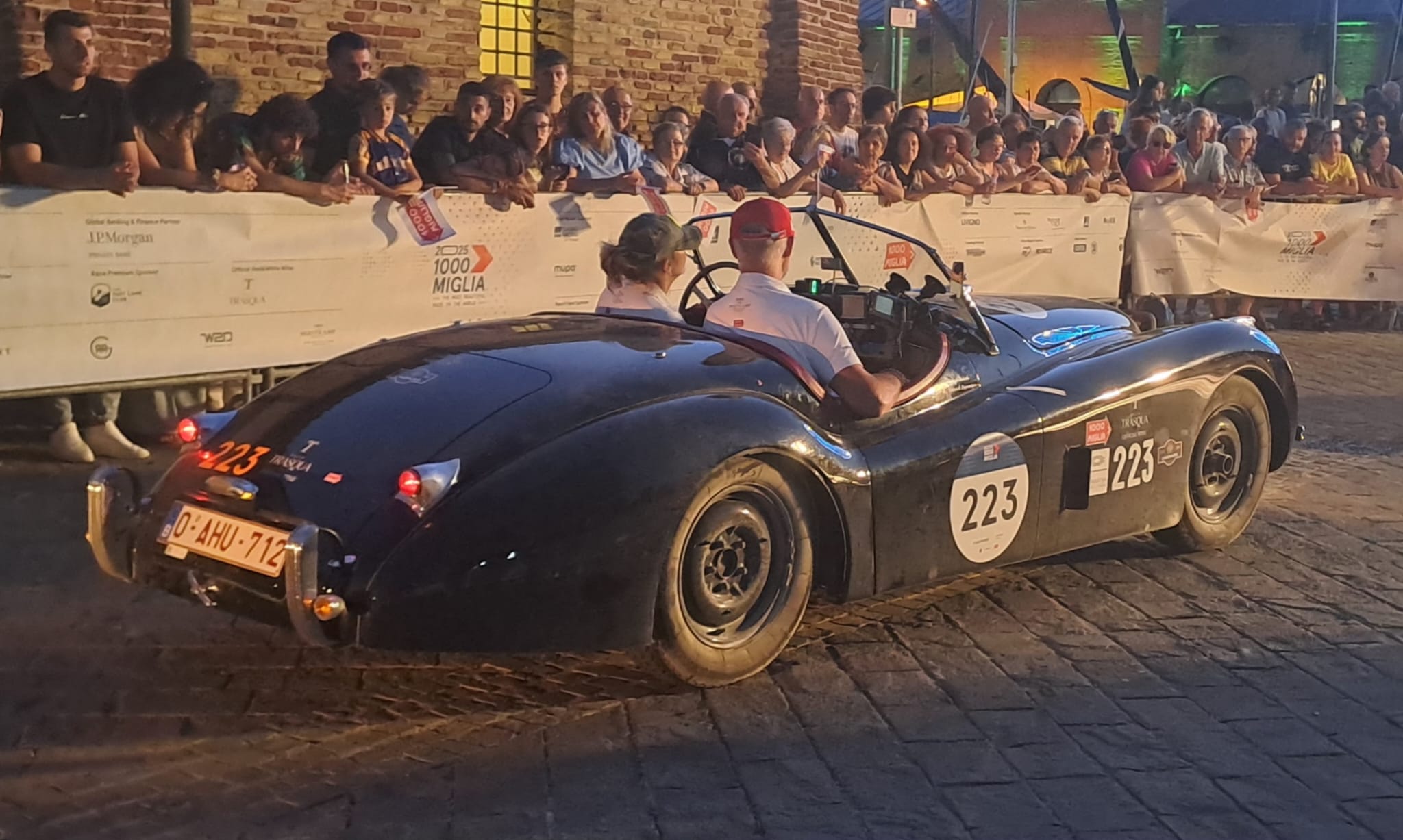 O-AHU-712, Jaguar XK120 