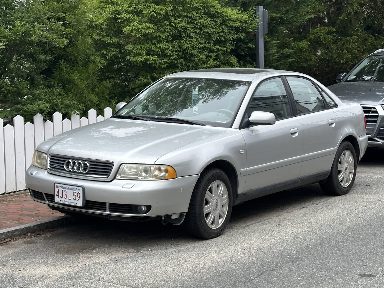 4JGL 59, Audi A4 1st gen Sedan (B5/8D2), 1994–2000