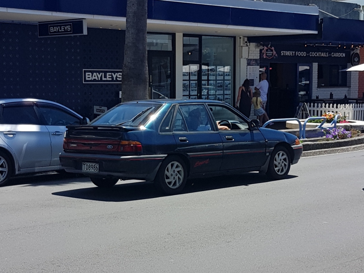 TO8986, Ford Laser 3rd gen 5-door Hatch (KF/KH), 1989–1994 (–1996 for NZ-market)