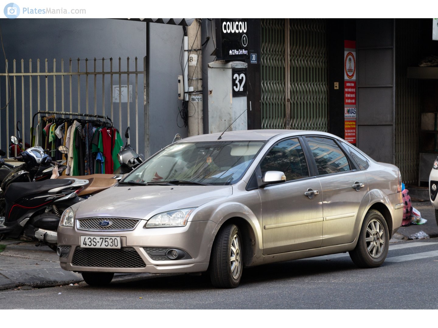 43S-7530, Ford Focus 2nd gen Sedan (DB3; C307), 2005–2008