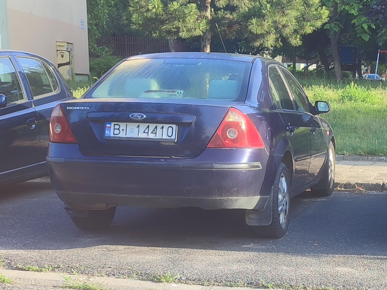 BI 14410, Ford Mondeo 2nd gen Sedan/Liftback (Mk3; CD132), 2000–2007
