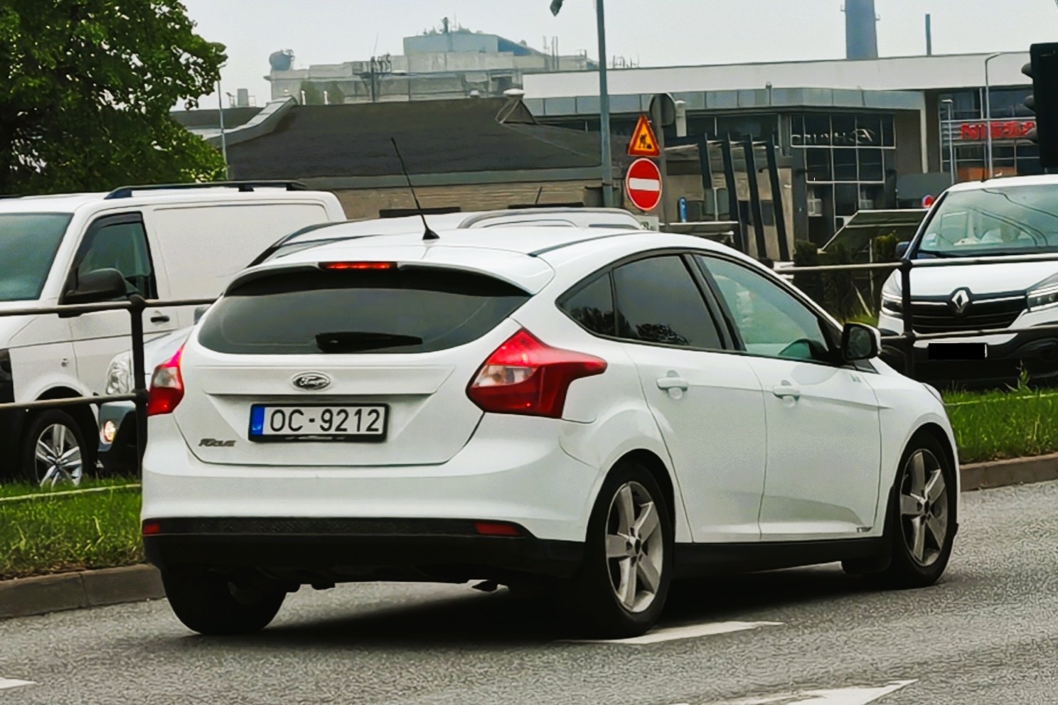 OC-9212, Ford Focus 3rd gen Sedan (DYB; C346), 2011–2014