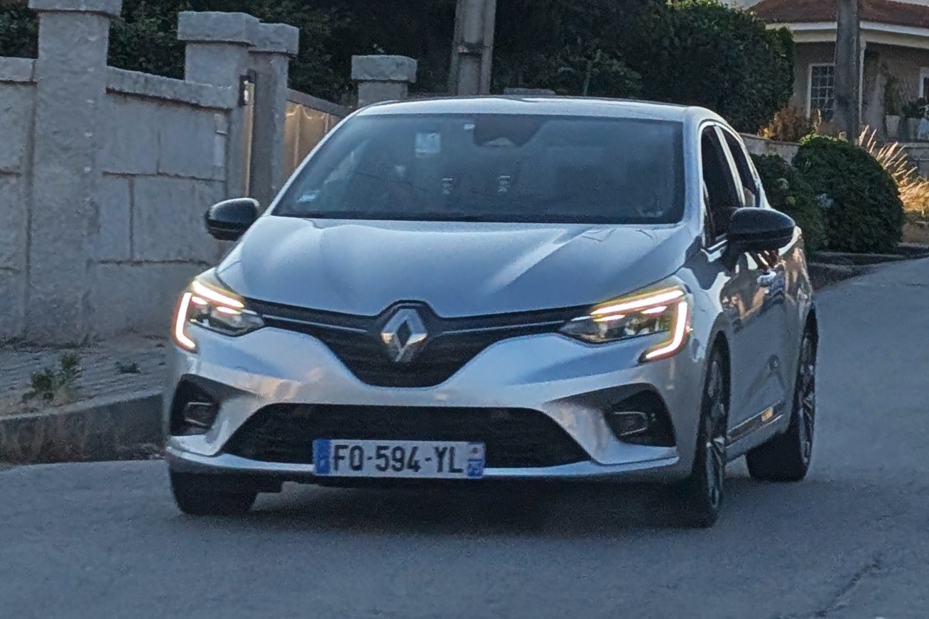 FQ-594-YL, Renault Clio 5th gen (BJA), 2019–2023