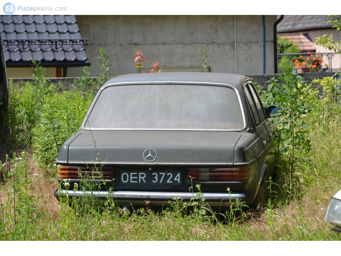 OER 3724, Mercedes-Benz E-Klasse 200–300 Sedan (W123), 1975­–1986